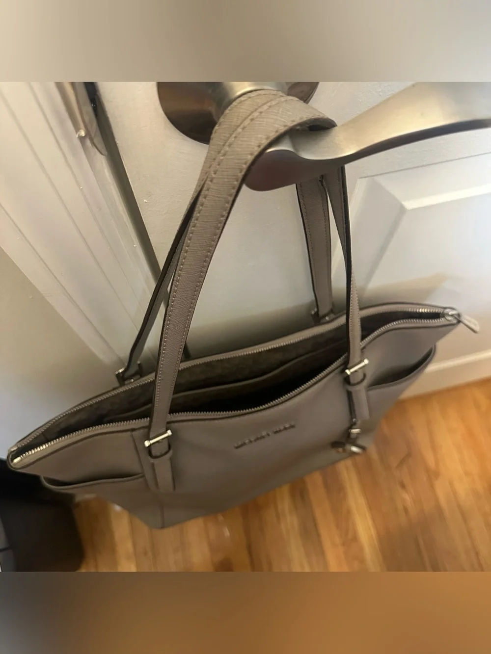 Michael Kors Gray Jet Set Tote with MK Wallet Set